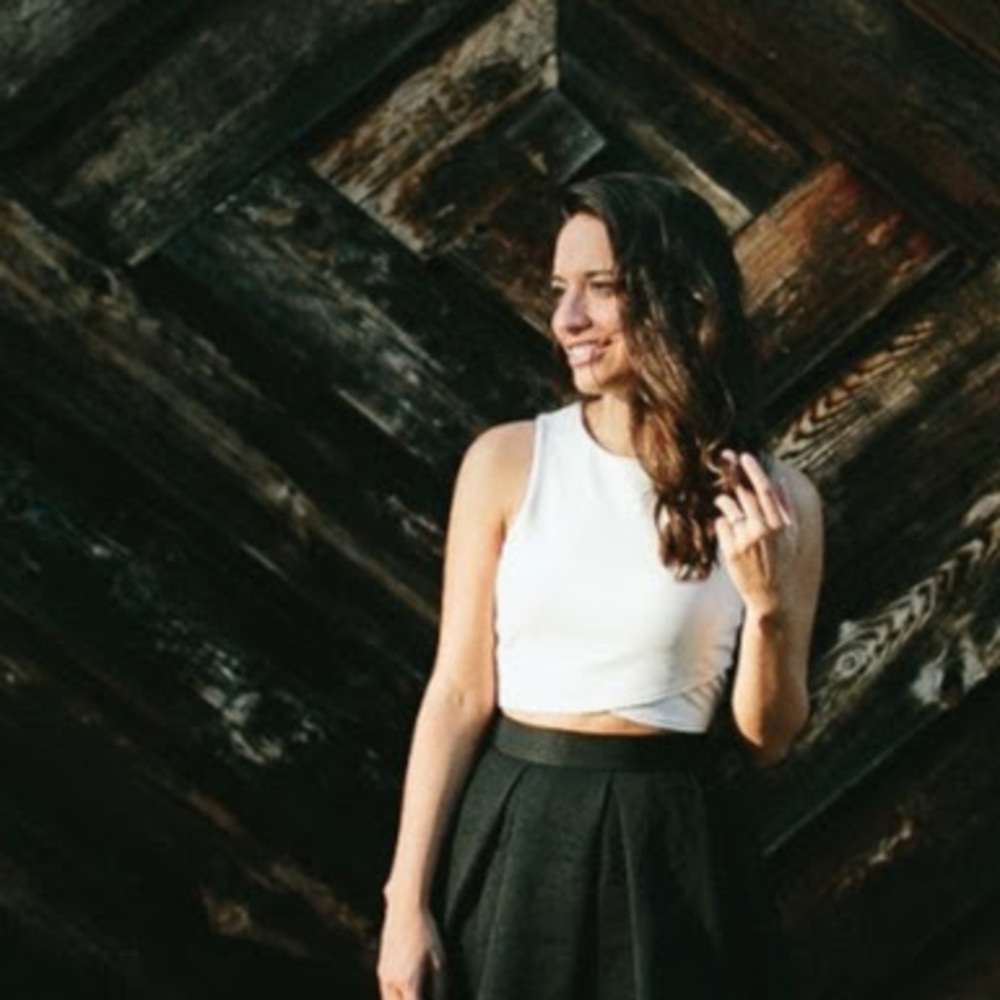 Meet your Posher, Elizabeth